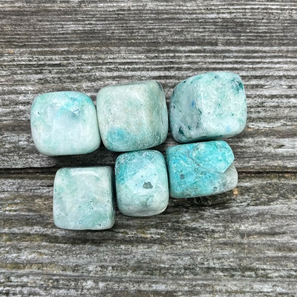 Phoenix Stone Cubes - Picture 2 of 4